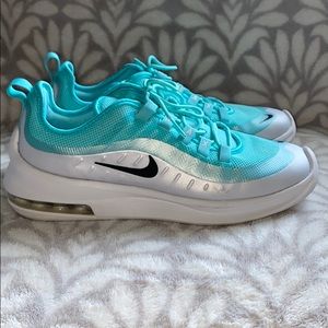 Nike Air Max NEW